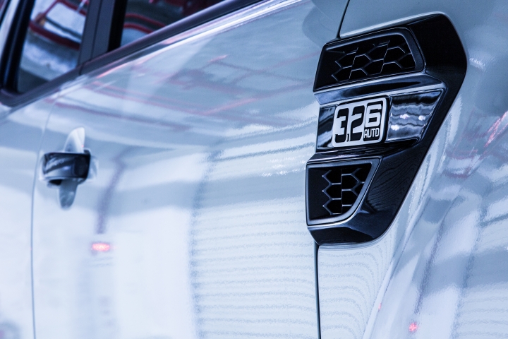【黑貓攝影】硬漢進化 Ford Ranger T7 開箱