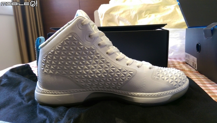 女孩來開箱！BrandBlack_J.Crossover / Phantom Low