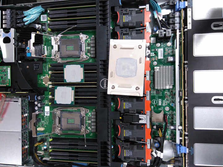 [抱怨] (Dell R630)有沒有新機就狂當的八卦