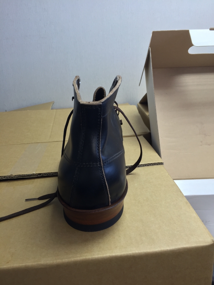 Semi-Dress開箱.....有人覺得White's Boots的Arch Ease Support反而讓足弓很緊迫嗎？