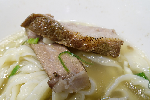 【食記】捷運國父紀念館站/延吉街美食。小熟成牛肉麵