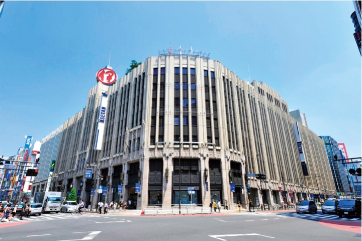 日本最有活力的熱鬧街區！新宿