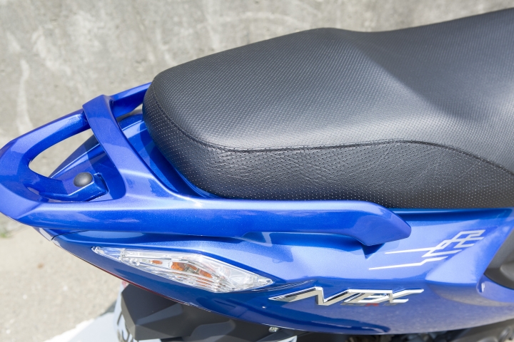[分享] 大肚藍鯊 Suzuki NEX 125