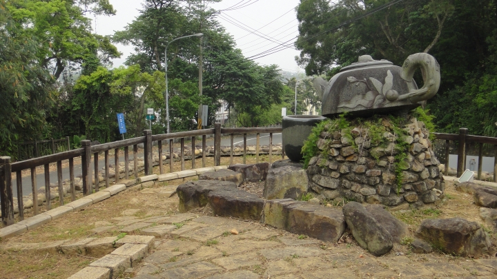 2016-04-09快速探尋松柏嶺砲陣地與碉堡之行