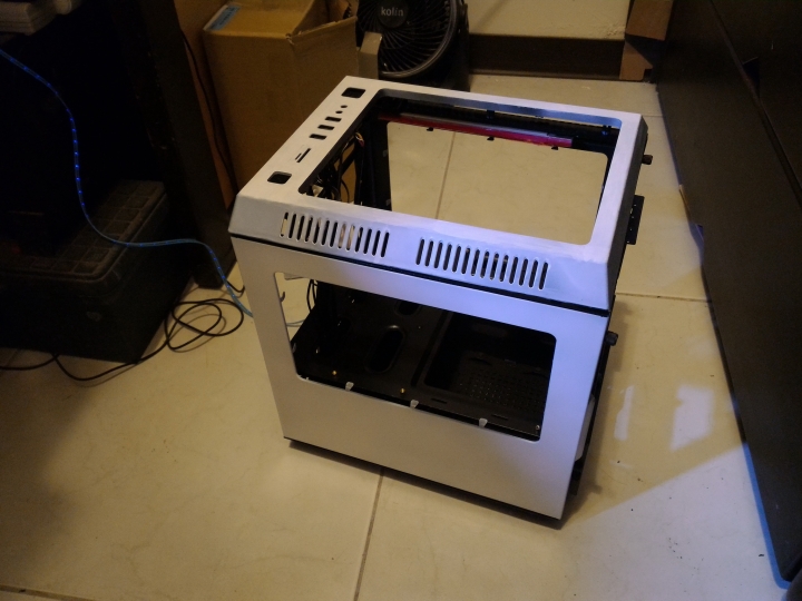 PC改裝X東方Project！紅魔彩繪痛PC主機完工>w<