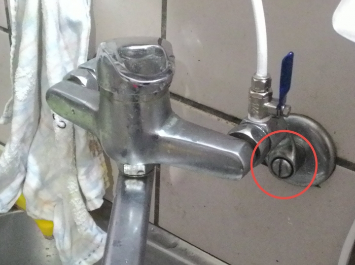 混合水龍頭漏水？