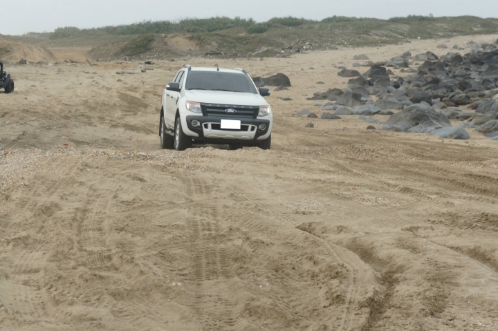 【黑貓攝影】硬漢進化 Ford Ranger T7 開箱