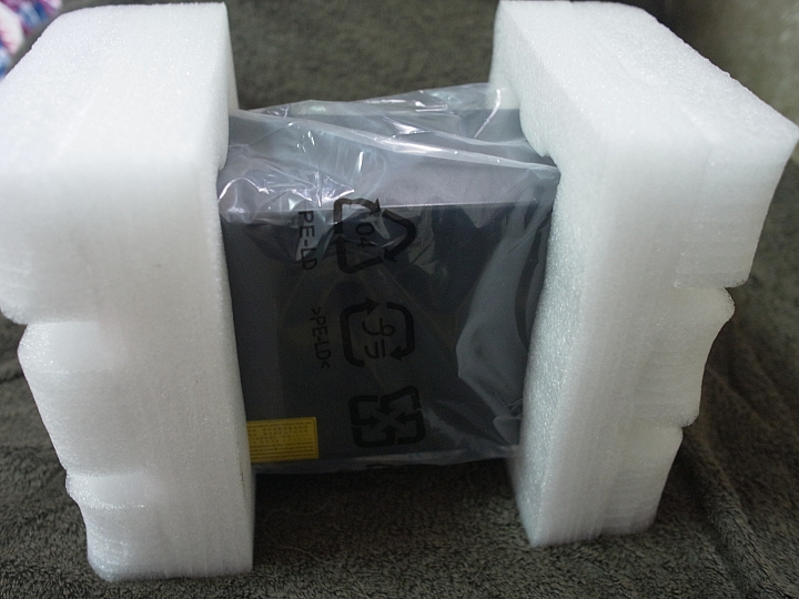 色卡司 Thecus N2810 2 Bay NAS 輕鬆建立自己的4K影音多媒體中心