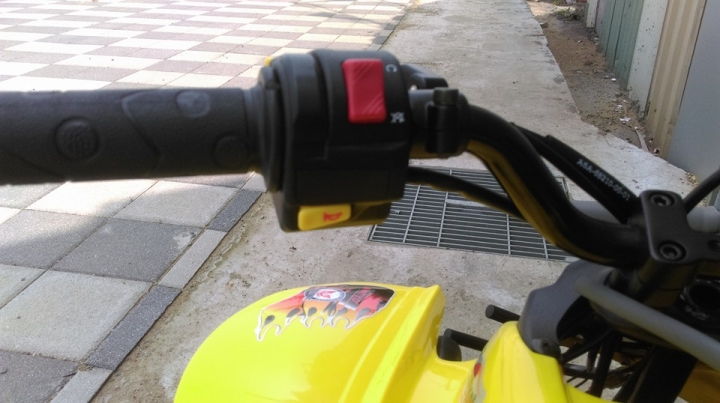 [開箱] 四輪沙灘車 = 親子車