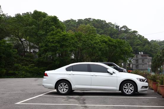 「走吧！跟著感覺前進，開著Passat B8 280 TSI的微旅行」