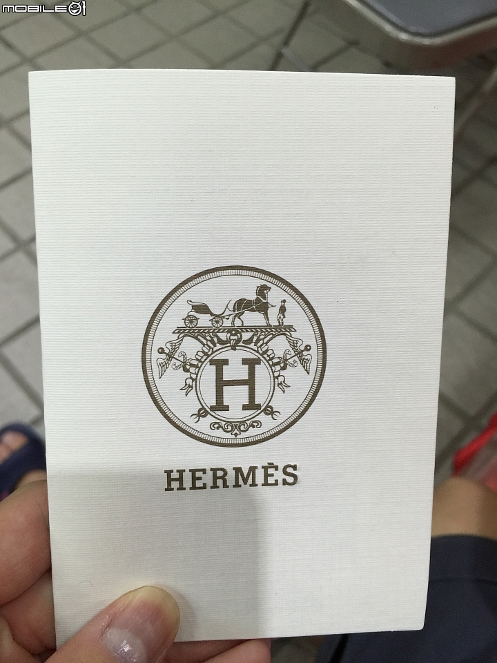 難怪那麼多人會被詐騙,都跟她說是假的hermes皮帶