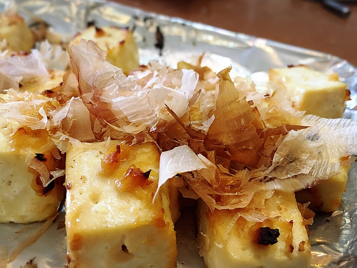 [阿菜上菜] 五分鐘黃金味增烤豆腐 清冰箱變出好料
