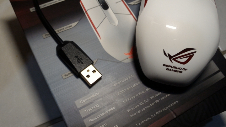 ASUS ROG Sica 冰河白簡單開箱