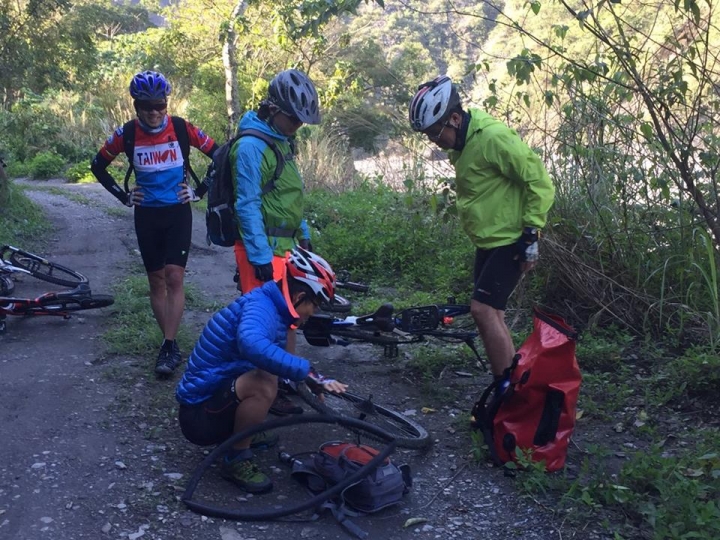 1050328 哈尤溪探險之旅