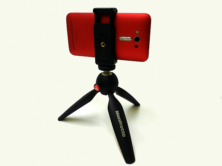 ■ ASUS ZenTripod手機腳架：ASUS 與 Manfrotto 聯名出品