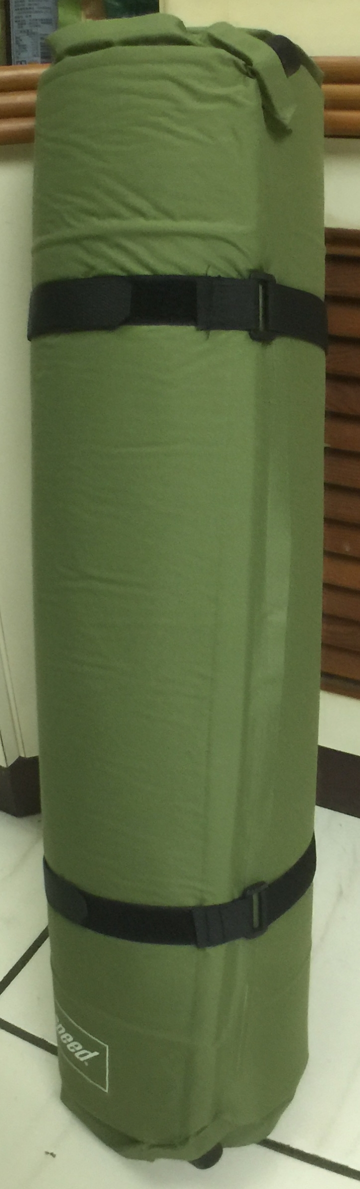 [開箱] LightSpeed Foam Sleep Pad 單人自動充氣睡墊