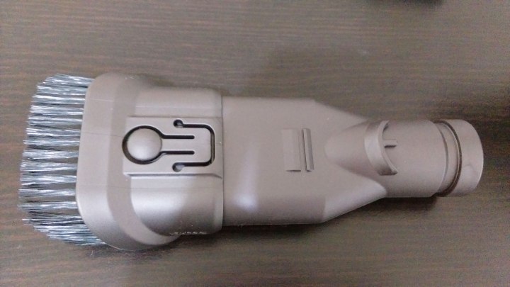 揮別過敏的打掃神器~Dyson V6 Fluff吸塵器！！