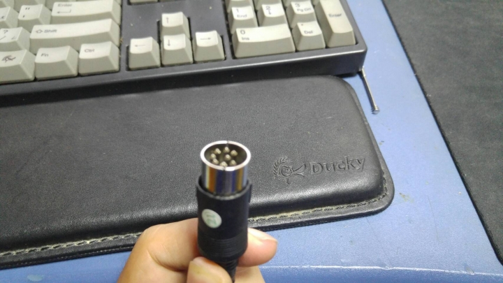 focal xs 2.1 斷線