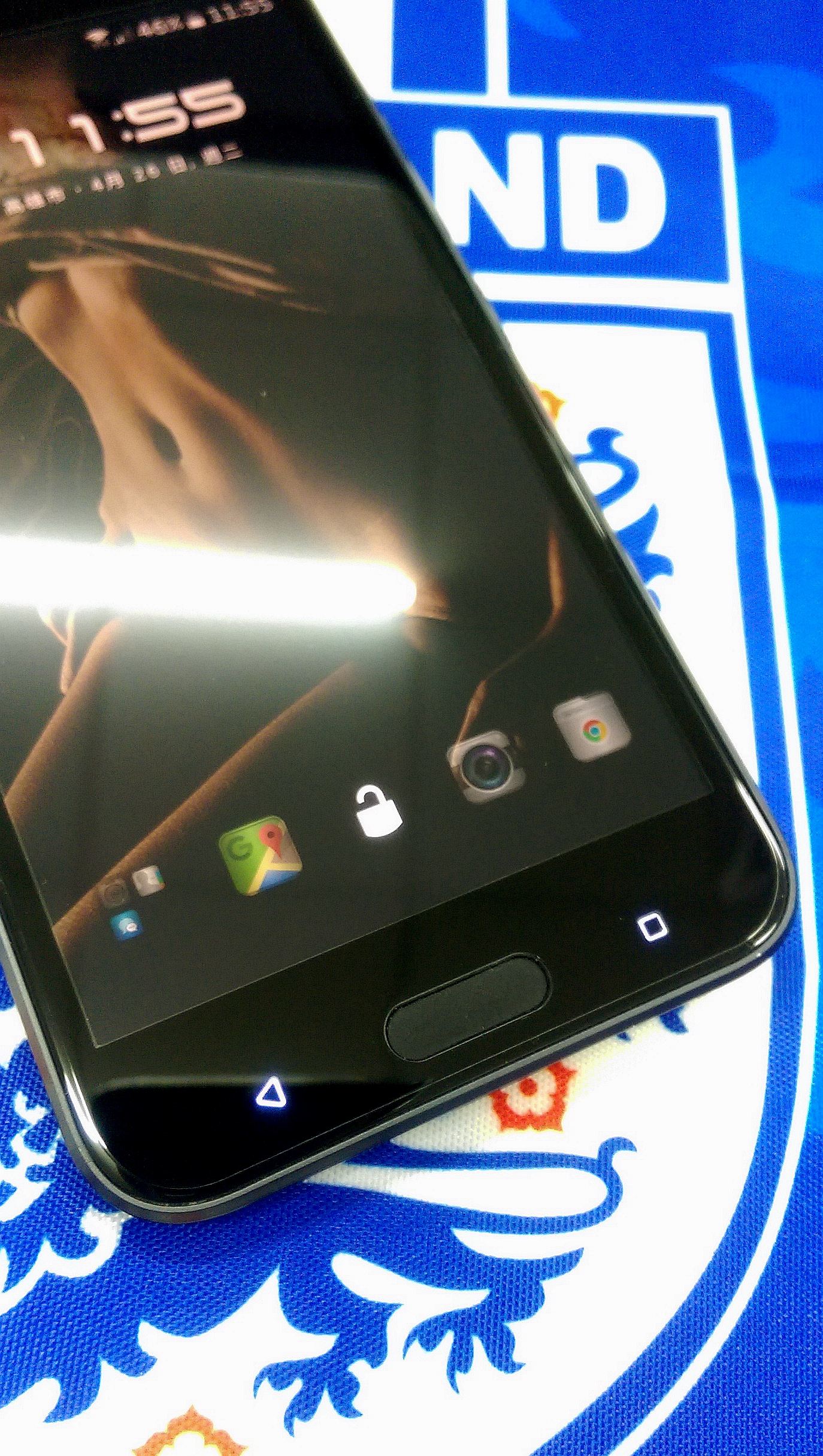 找了好久~終於找到滿意的"HTC 10 滿版玻璃貼"