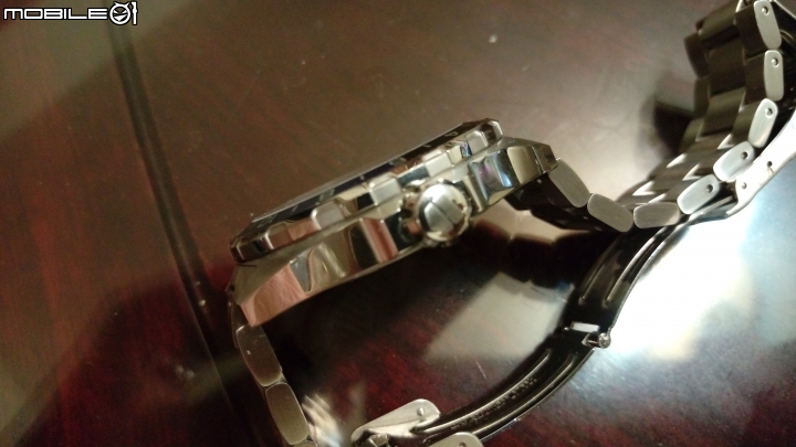[開箱]Tag Heuer豪雅錶FORMULA 1 Calibre 7 GMT