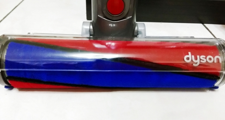 揮別過敏的打掃神器~Dyson V6 Fluff吸塵器！！