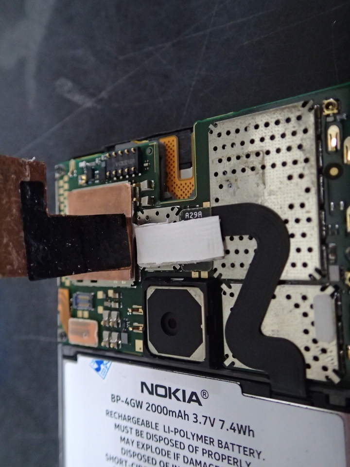 Lumia 920 觸控失靈(以解決)(附上清理前鏡頭與散熱小改裝,文長)