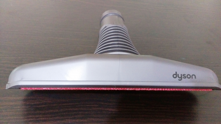 揮別過敏的打掃神器~Dyson V6 Fluff吸塵器！！