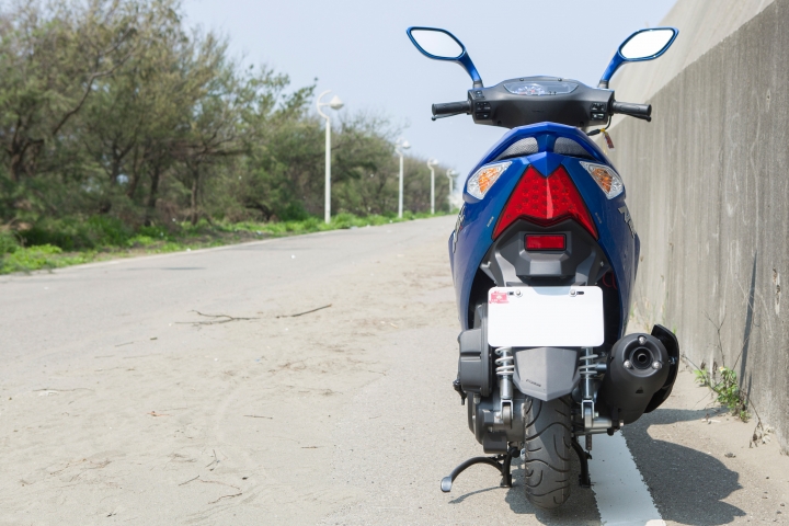 [分享] 大肚藍鯊 Suzuki NEX 125
