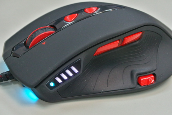 美商博帝 PATRIOT 絕地戰蛇Viper V560雷射電競滑鼠 強大功能 高解析度
