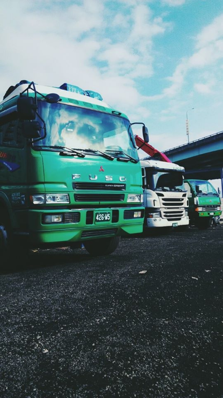 [純分享] 老爸的賺錢愛駒-MITSUBISHI FUSO