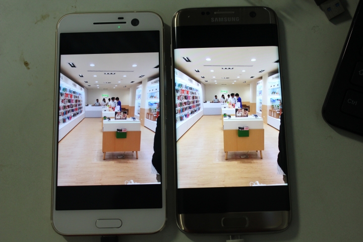 (4/18更新拍照比較)HTC 10 金色開箱心得，附S7 Edge使用上的比較