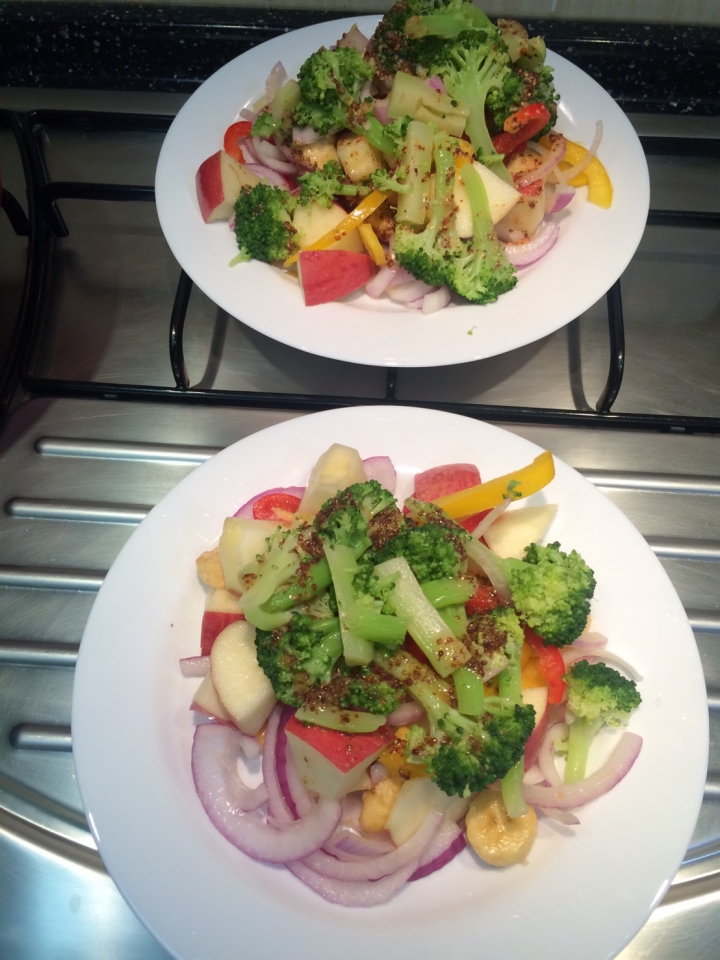 美味的輕食-清爽無負擔的早餐SALAD