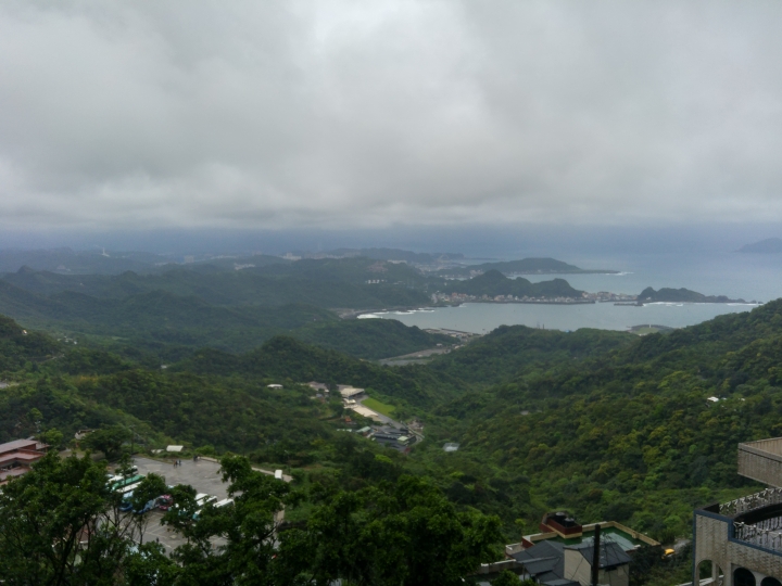 來到九份才想到，我不吃芋圓…