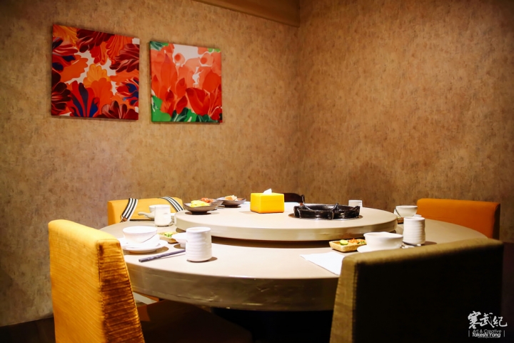 捷運大安站‧宸市私廚料理｜頂級創意私廚空間‧超霸氣椰香螃蟹鍋！