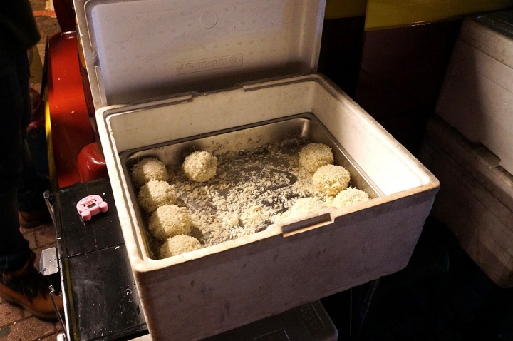 [台南][攤販] 有吉可樂餅﹒精緻炸物 - 魚尾巴胖卡