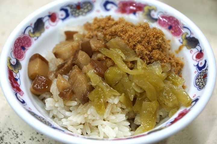 [台南][新營區] 林記 塩米糕、排骨酥
