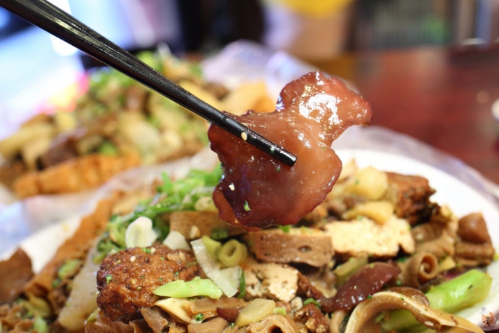 [桃園]中壢三國麻辣臭豆腐、滷味,嗜辣的人可別錯過(桃園中壢宵夜)  by蛋拔