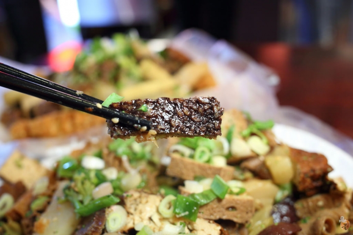 [桃園]中壢三國麻辣臭豆腐、滷味,嗜辣的人可別錯過(桃園中壢宵夜)  by蛋拔