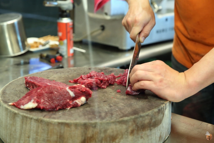 [桃園]中壢番那疆溫體牛肉火鍋,鮮甜的肉質跟鍋底  by蛋拔