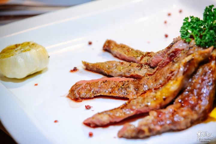 捷運六張犁站‧月之意大利餐廳 Luna d'Italia｜十年磨一劍‧義式浪漫小餐廳！