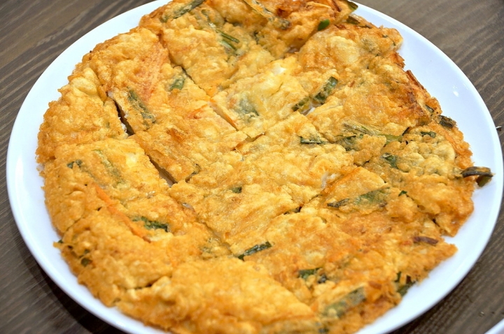 [台南][東區] 韓國飯桌 Korean table