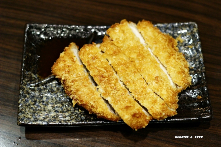 (中山美食)新丼日式餐廳 (21種口味) 平價的創意日式丼飯 (捷運中山站 )