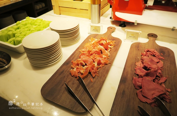 台北君悅酒店~凱菲屋 假日自助晚餐