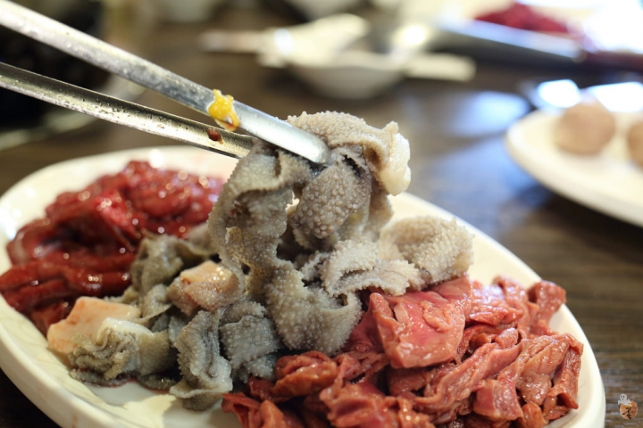 [桃園]中壢番那疆溫體牛肉火鍋,鮮甜的肉質跟鍋底  by蛋拔