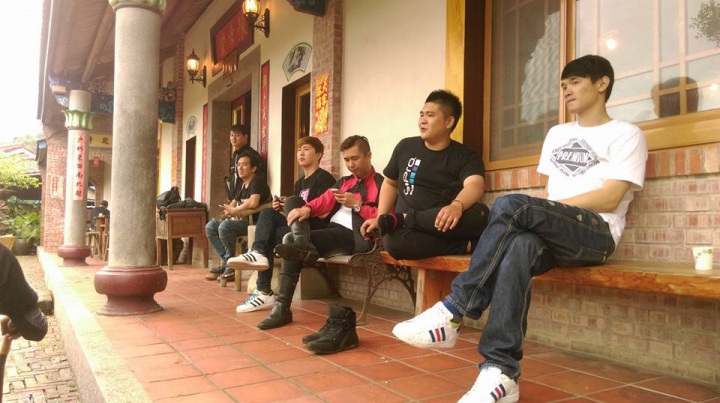【153女孩的重機養成】南庄桂花園+南寮漁港，看山又看海