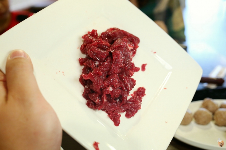 [桃園]中壢番那疆溫體牛肉火鍋,鮮甜的肉質跟鍋底  by蛋拔