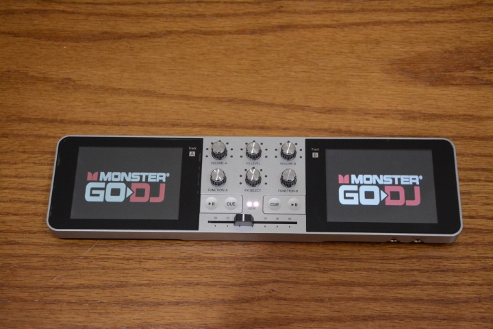 [產品開箱]Monster GODJ隨身音樂創作機