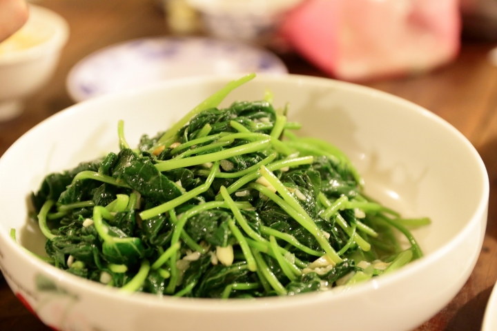 【美食。食記】台北 忠孝新生 阿才的店 熱炒開胃，不重鍋味