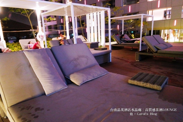 【台南中西│夜間小酌】台南晶英酒店水晶廊Glass House│高質感氣氛服務極佳、特色茶酒調酒Shot│泳池酒吧、Lounge Bar的私密聚會