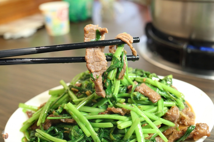 [桃園]中壢番那疆溫體牛肉火鍋,鮮甜的肉質跟鍋底  by蛋拔